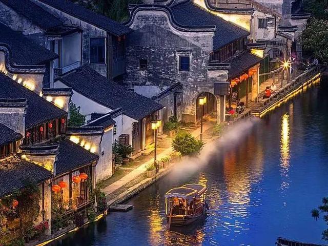 女性什么时候做全职妈妈最合适呢？游戏画面